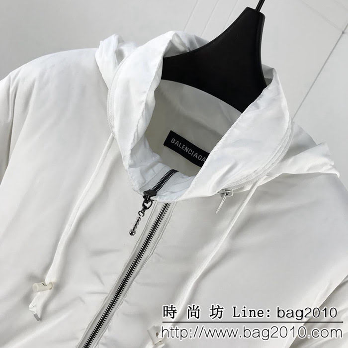 BALENCIAGA巴黎世家 18ss秋冬新款 黑色廓形字母印花 百搭款 棉服外套 OS寬鬆版 情侶款 ydi1520